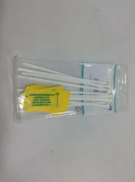 Panduit LTYK Grounding Labeling Kit - Green / Yellow - Pack of 10